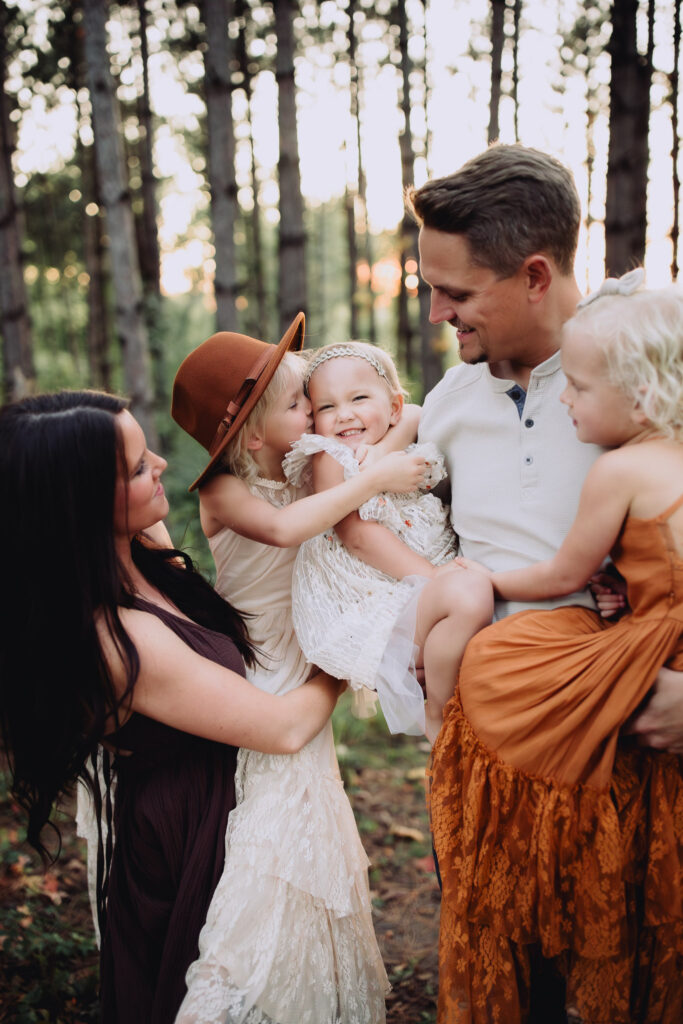 what to wear for family photos in the pine groves