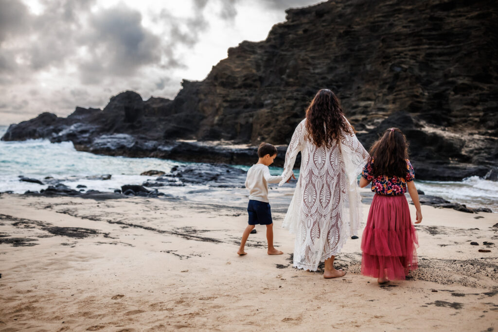 behind the scenes of a photoshoot in hawaii